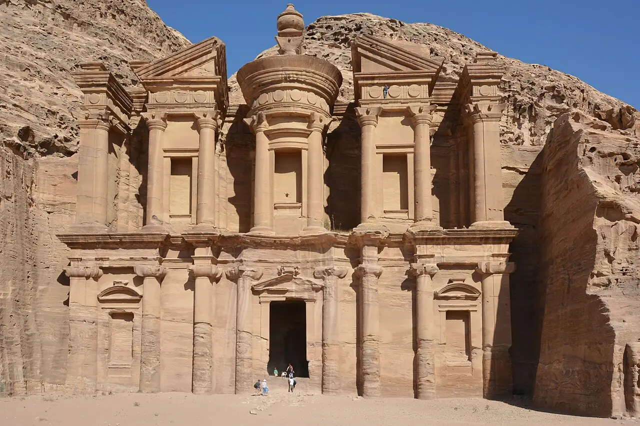 Petra & Wadi Rum Short Break