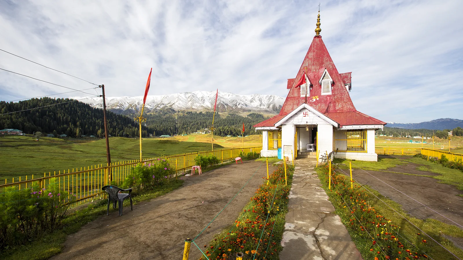Pahalgam to Gulmarg via Srinagar