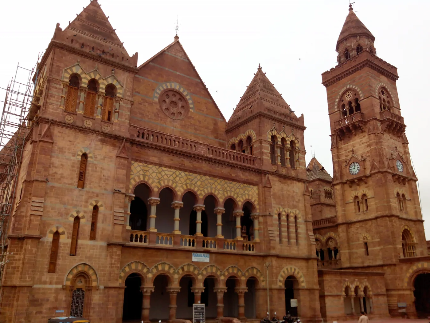 Rann of Kutch - Bhuj Heritage, Banni Villages & White Desert