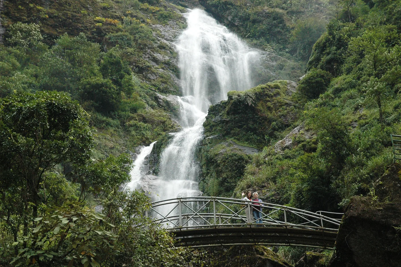Vietnam Full Circuit - Hanoi, Sapa, Ninh Binh, Da Nang & Ho Chi Minh photo 2