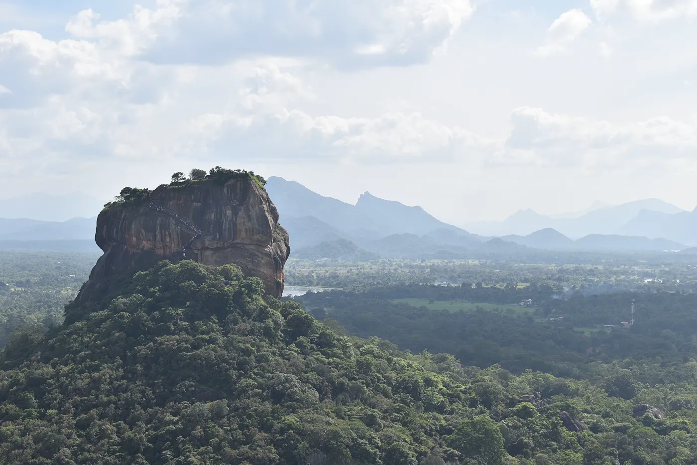Scenic Sri Lanka - Colombo, Kandy, Sigiriya, Ella & Galle photo 2