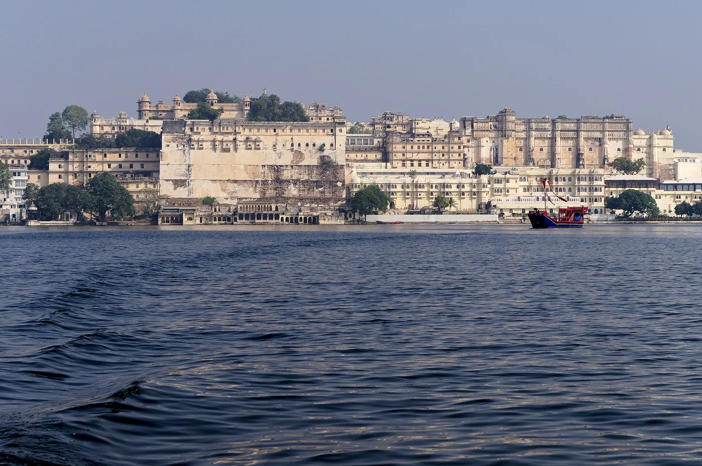 Rajasthan Lakes & Hills - Mount Abu, Udaipur, Jawai & Kumbhalgarh photo 2