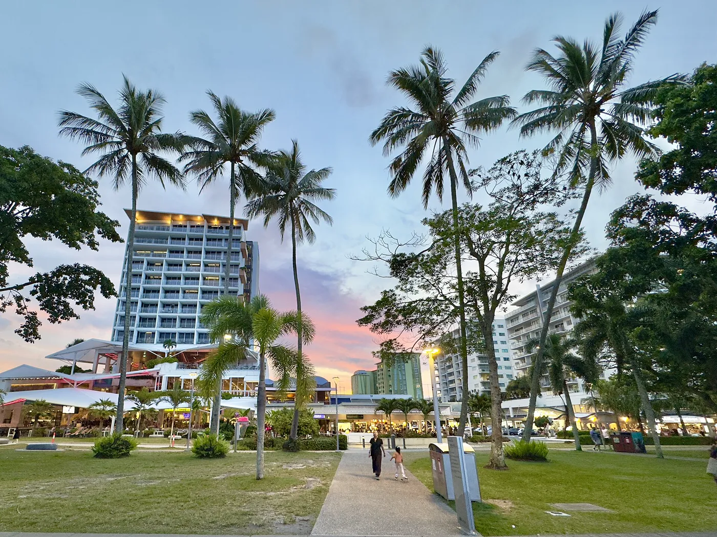 Australia Highlights - Sydney, Cairns & Melbourne photo 2