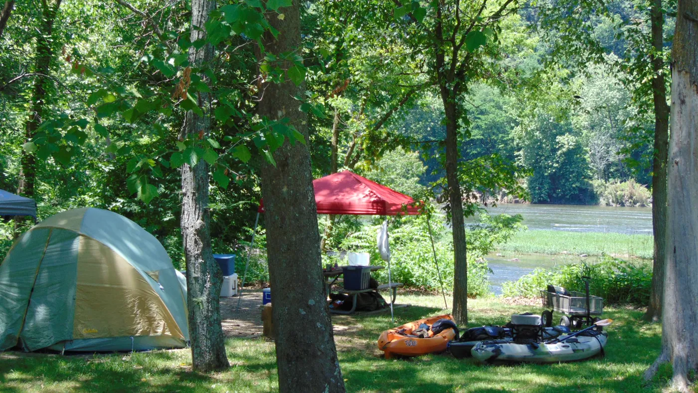 Arrive - Afternoon Float & Camp