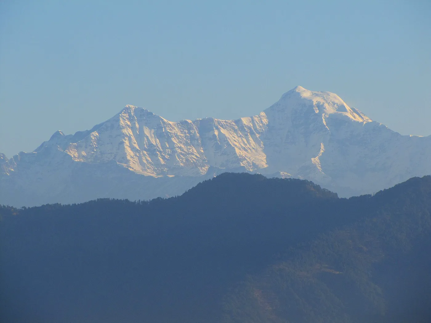 Dodital Lake Trek photo 3