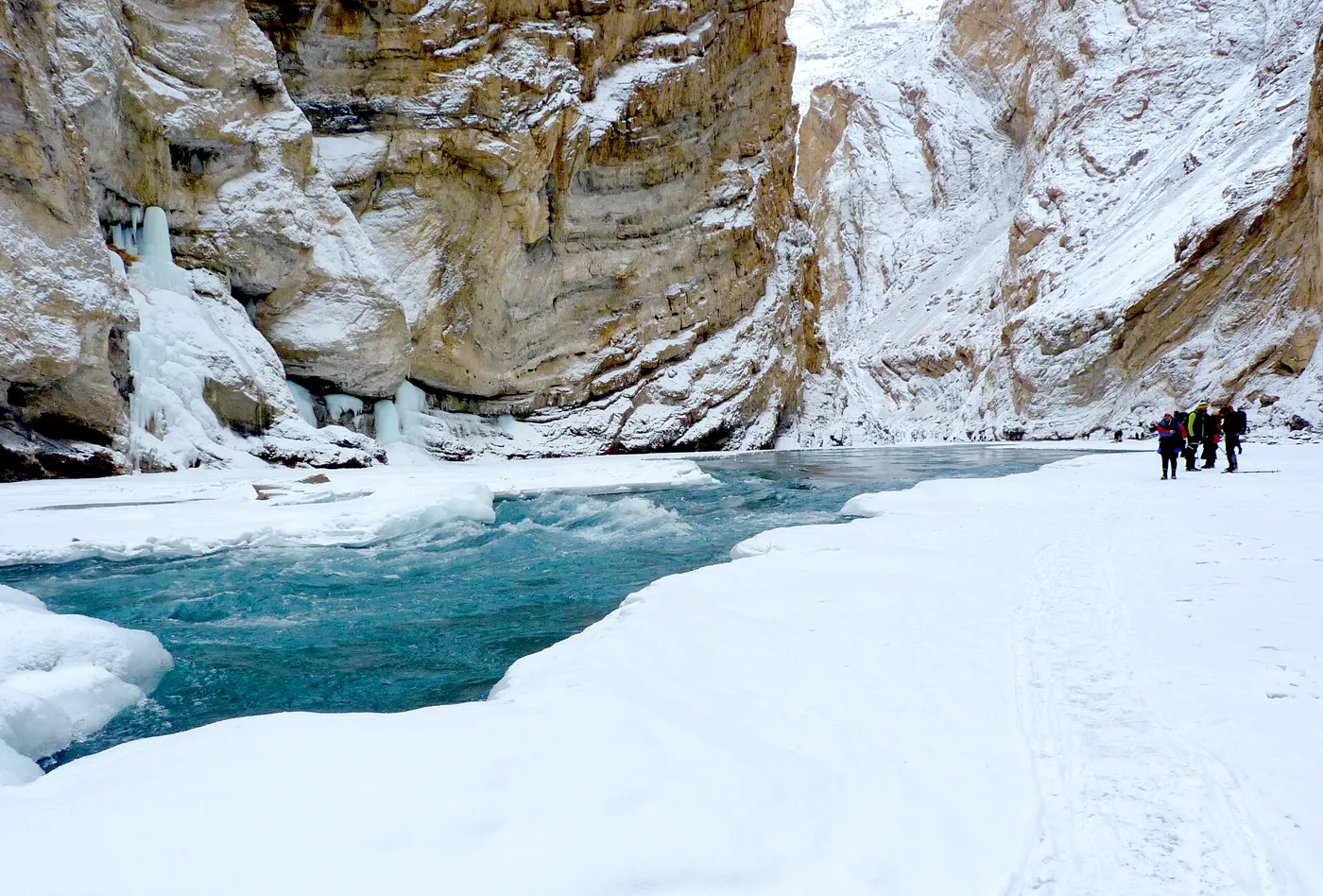 Chadar Frozen Zanskar Trek