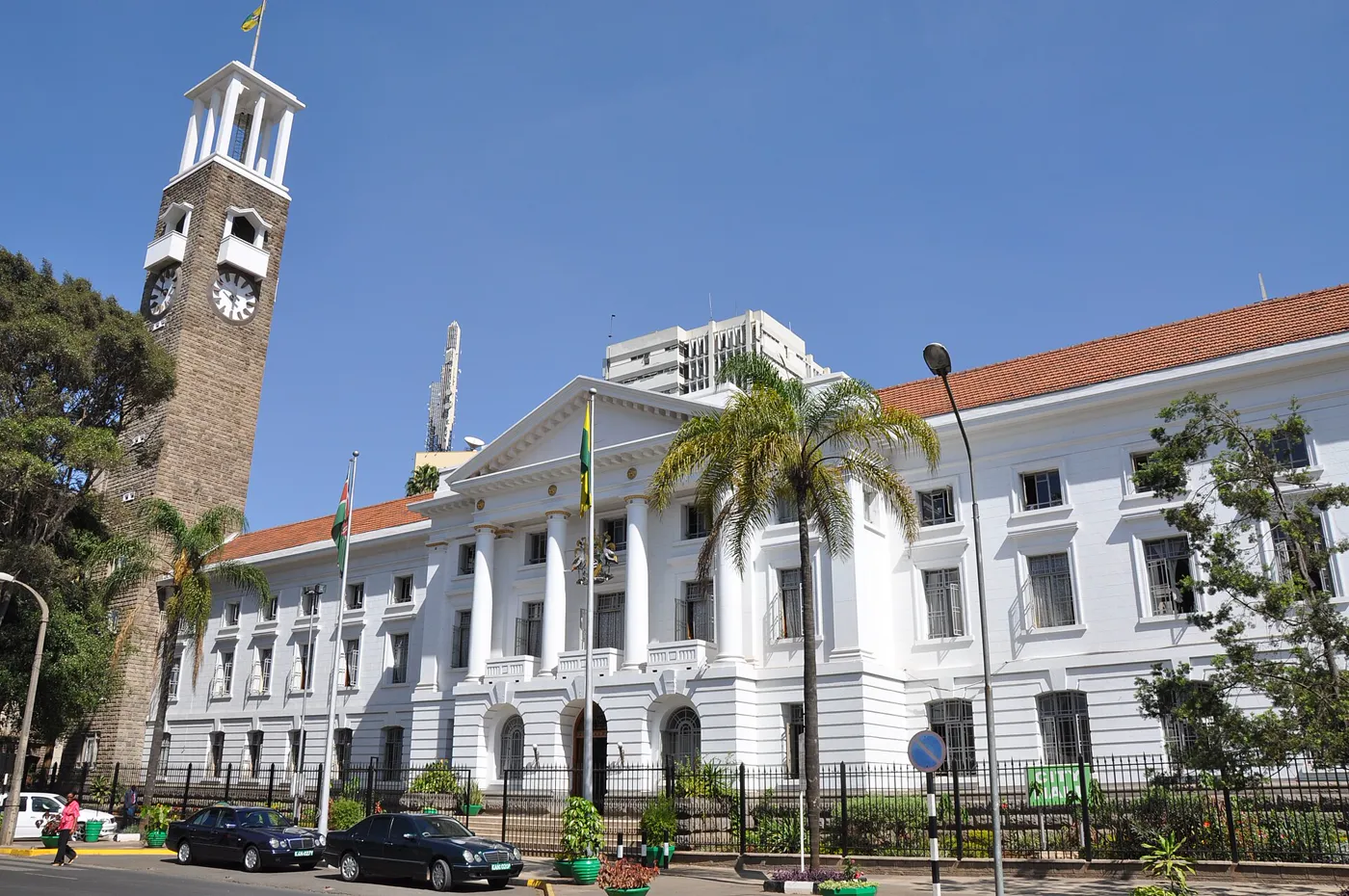 Arrive Nairobi