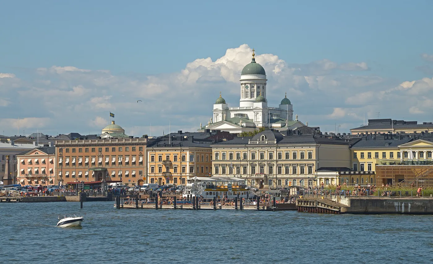 Helsinki & Finnish Lakeland