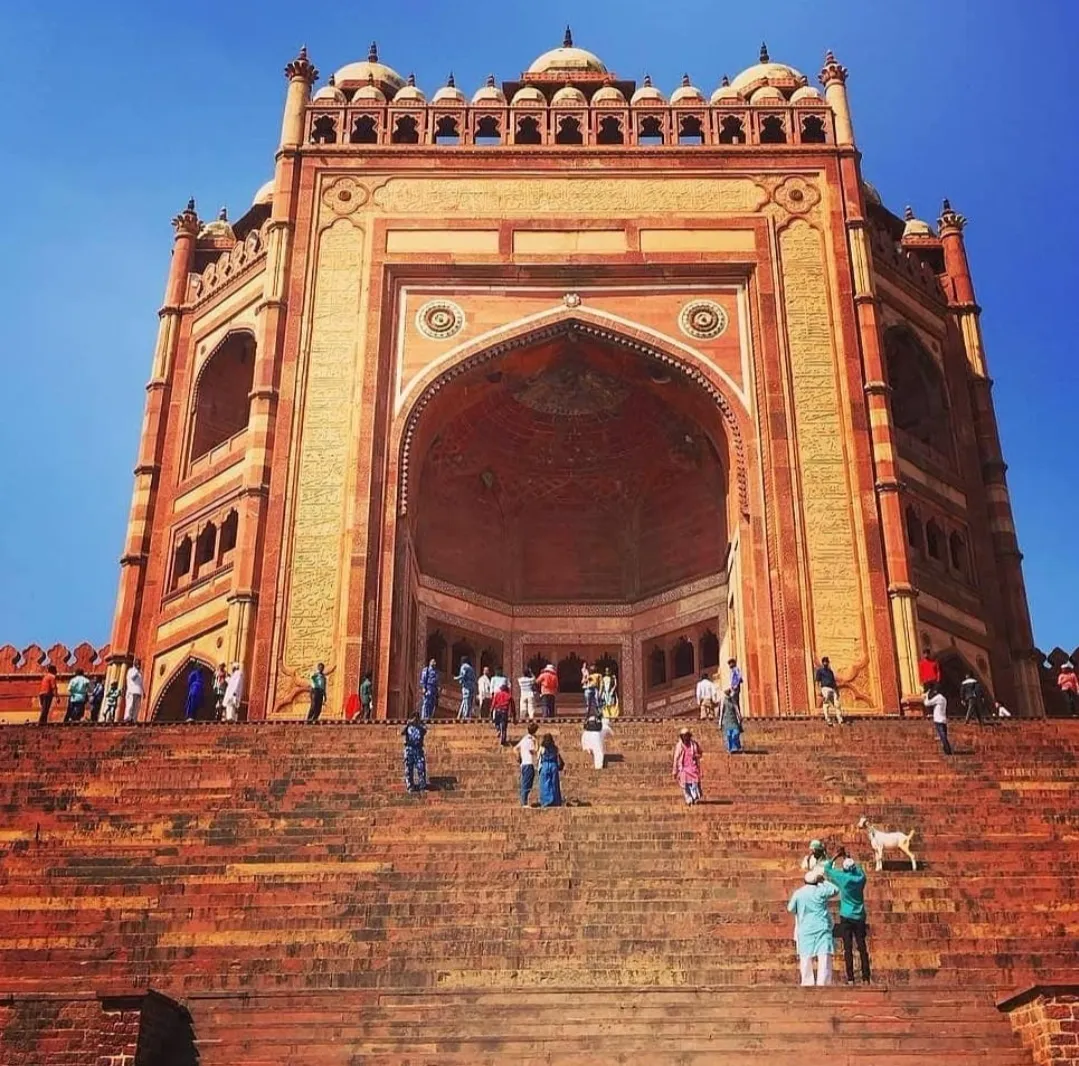 Golden Triangle gallery 5